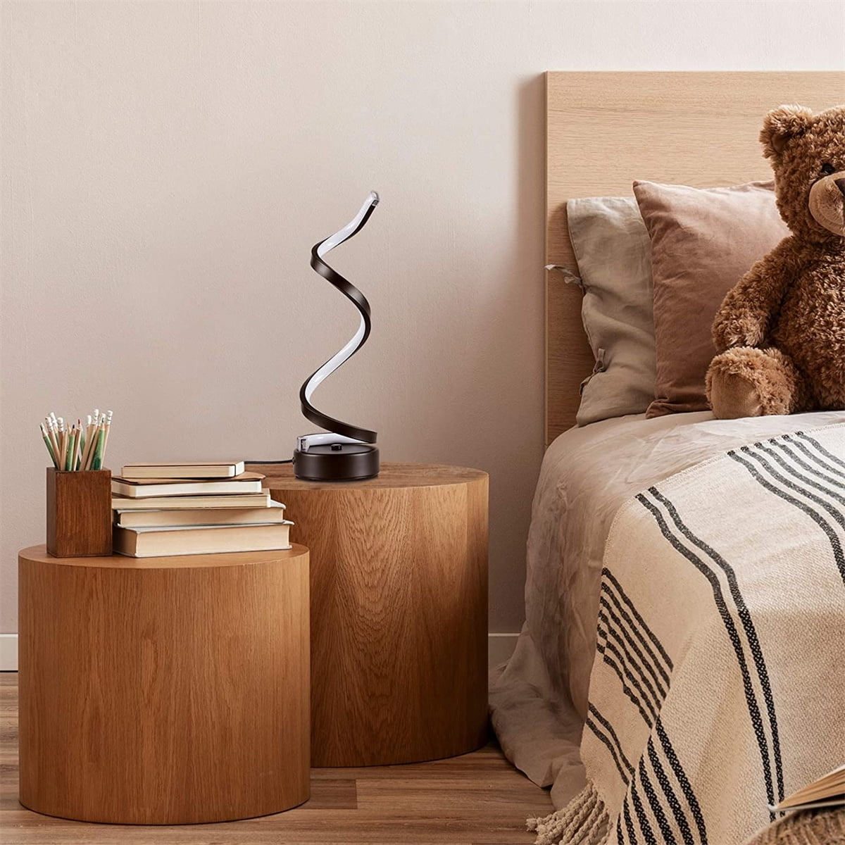 Nomaenest Spiraé | LED Spiral Table Lamp