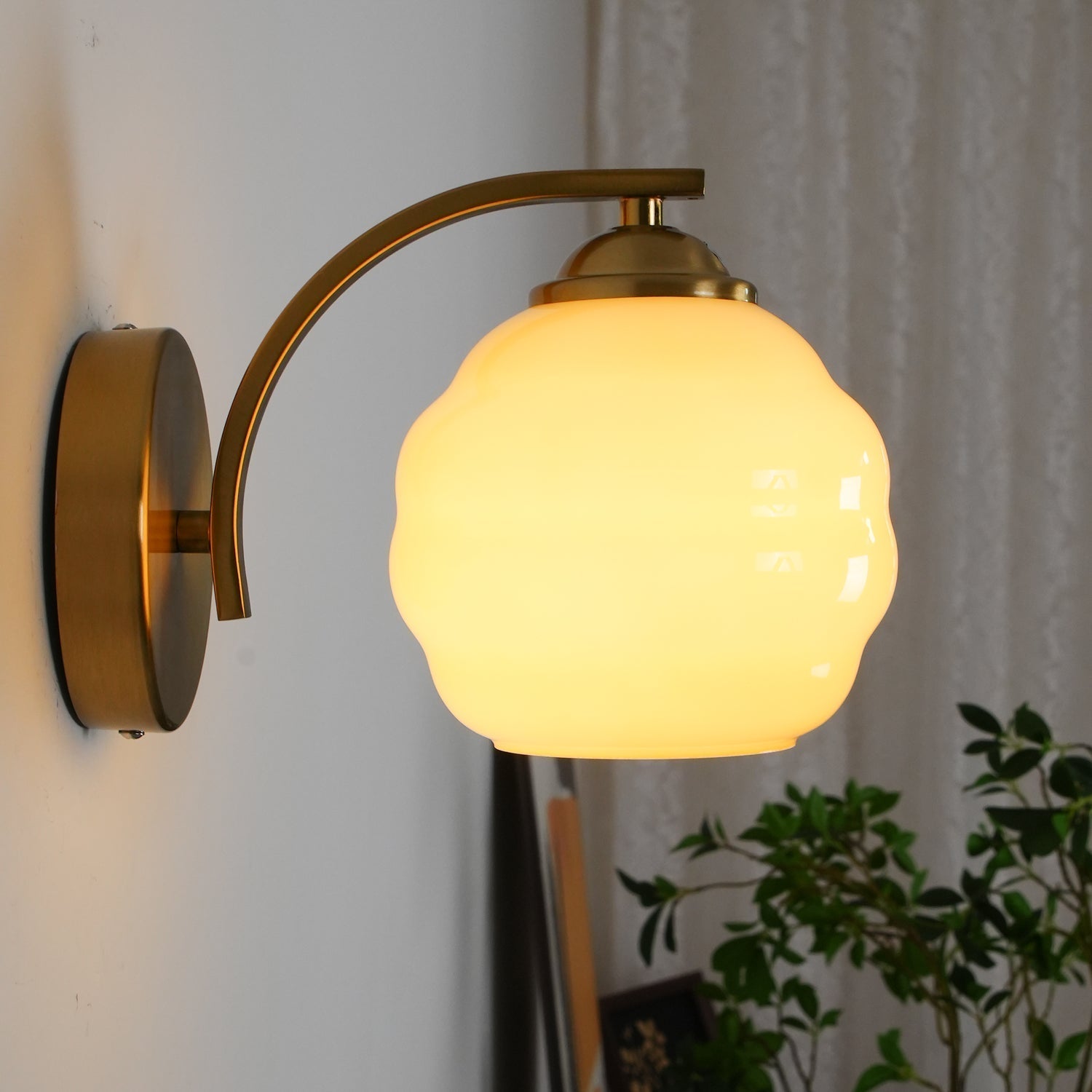 Nomaenest Illumaire - Art Deco Vintage Wall Lamp